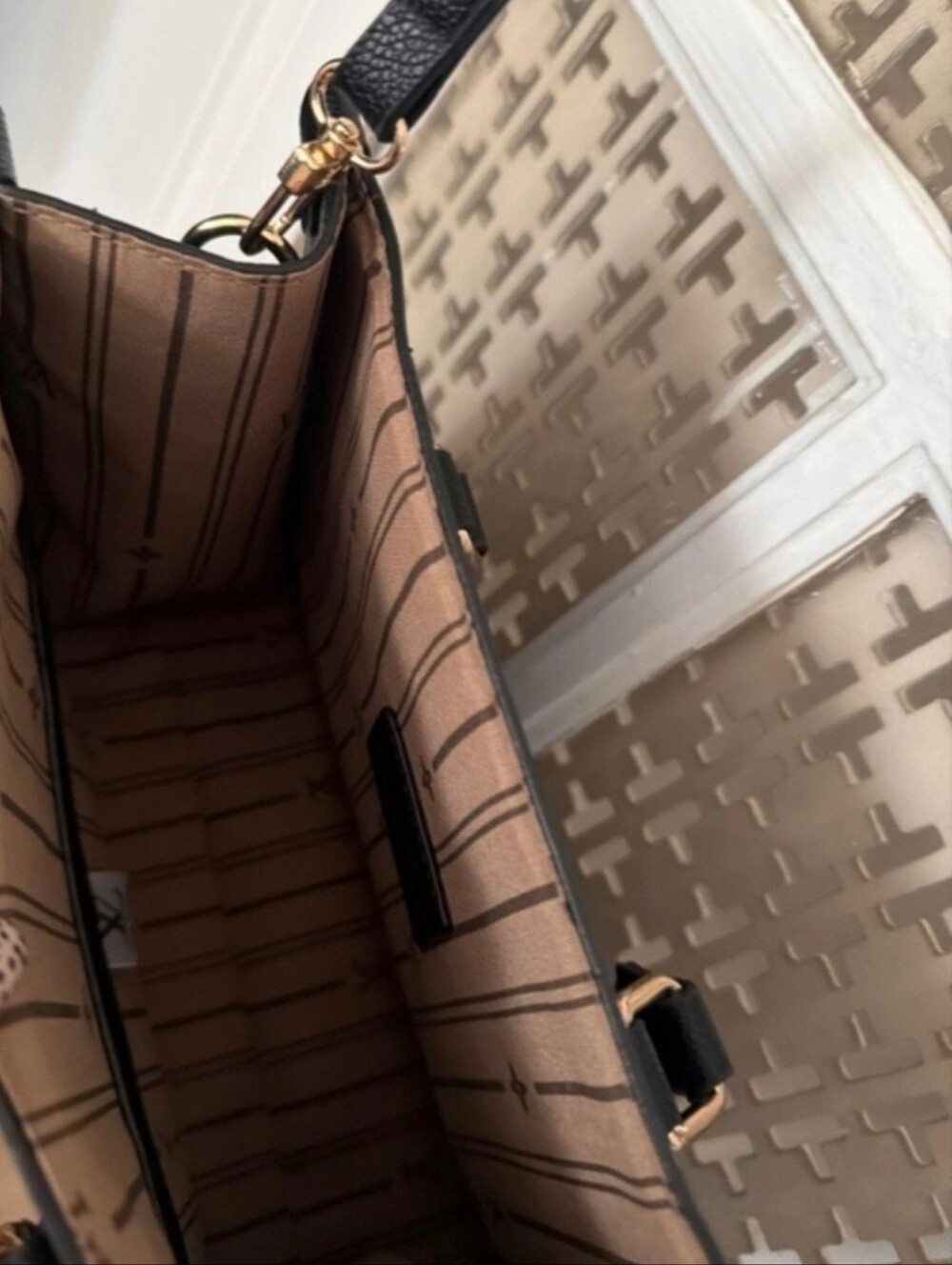 Louis Vuitton Black & Beige Monogram Satchel - Picture 3 of 3